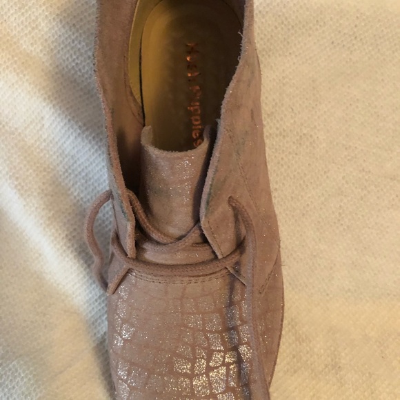 Silver Animal Print Hush Puppie shoes - Picture 4 of 5